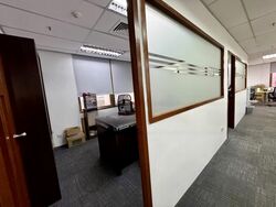 Peninsula Shopping Complex (D6), Office #451222821